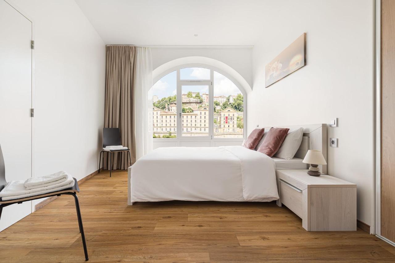 Design Et Charme, 100M2 Face A La Saone Apartment Lyon Exterior photo